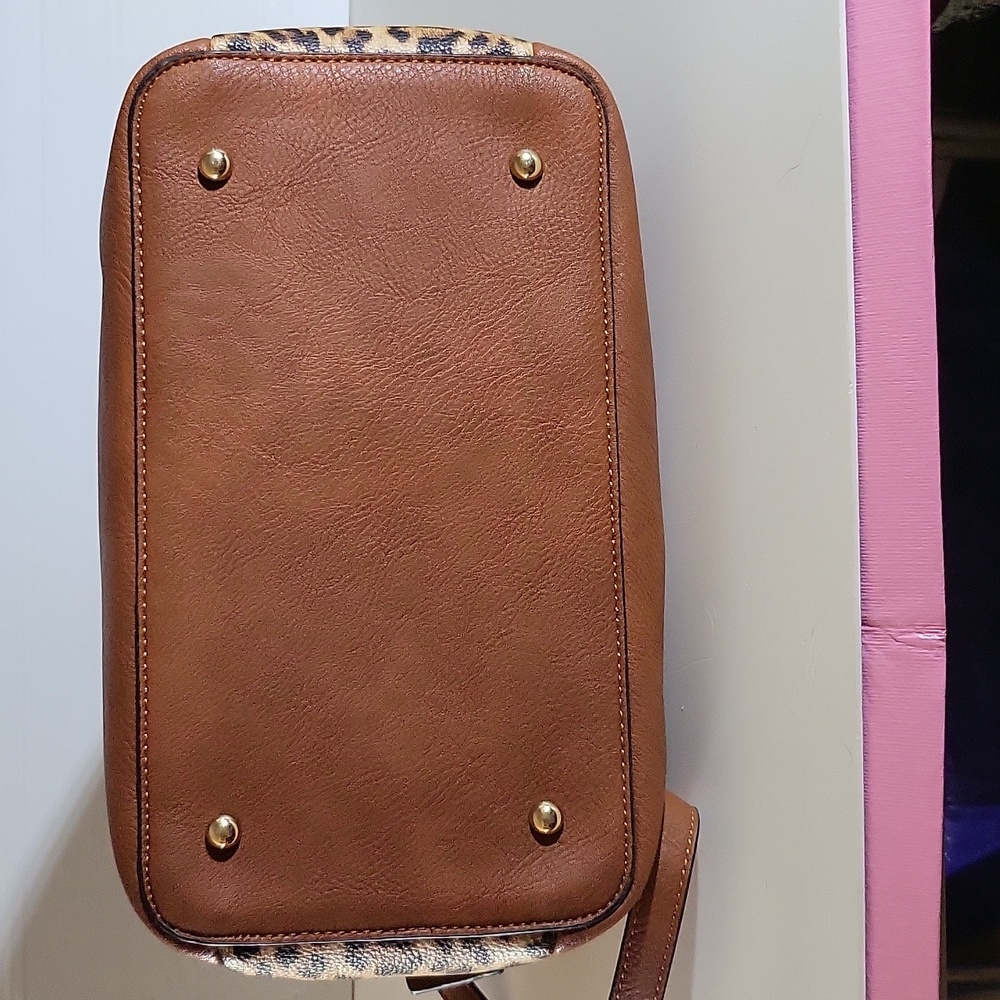 JEN & CO. Hobo Bag Boho Bag - Shoulder Bag Olivia Animal Print Contrast Hobo - Picture 5 of 8